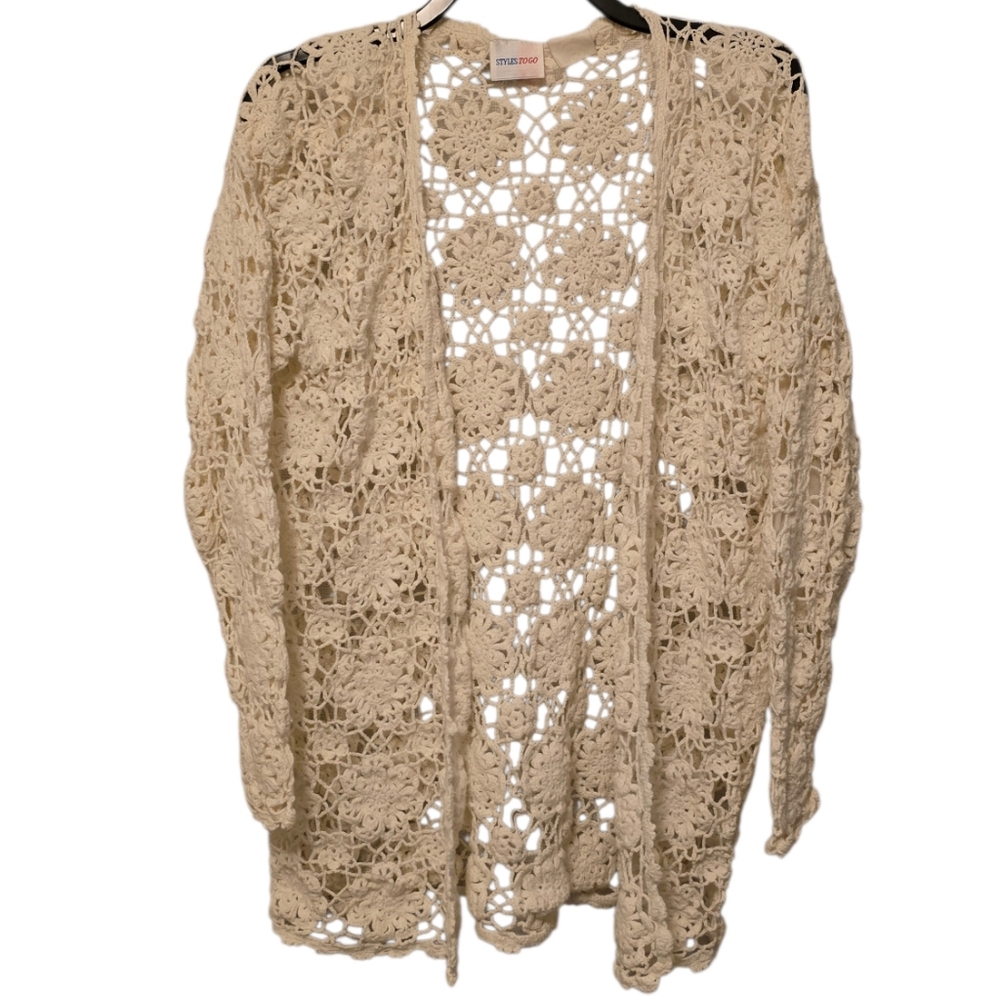 3/$15 Styles To Go Floral Lace Cardigan Size Large